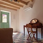 Symi Village House *