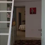 Дом отдыха Symi Village House *