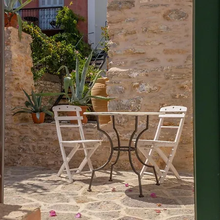 Symi Village House *