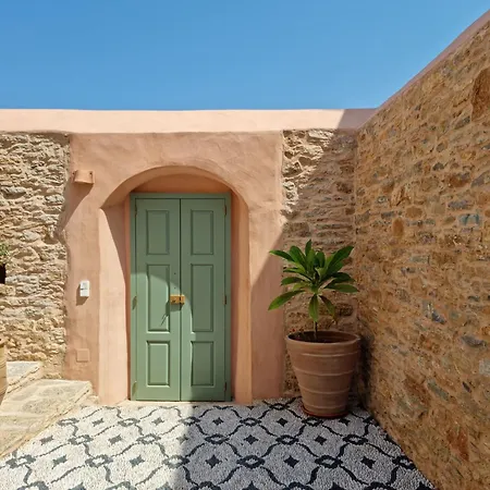 Symi Village House Vakantiehuis *