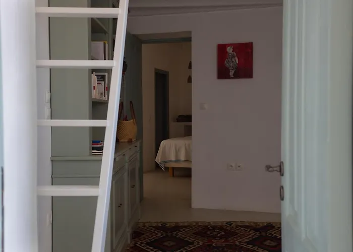 בית נופש Symi Village House *